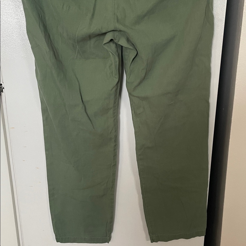 CAbi Women’s Size 12 30” Inseam Trouser Cotton Pant - Picture 6 of 11